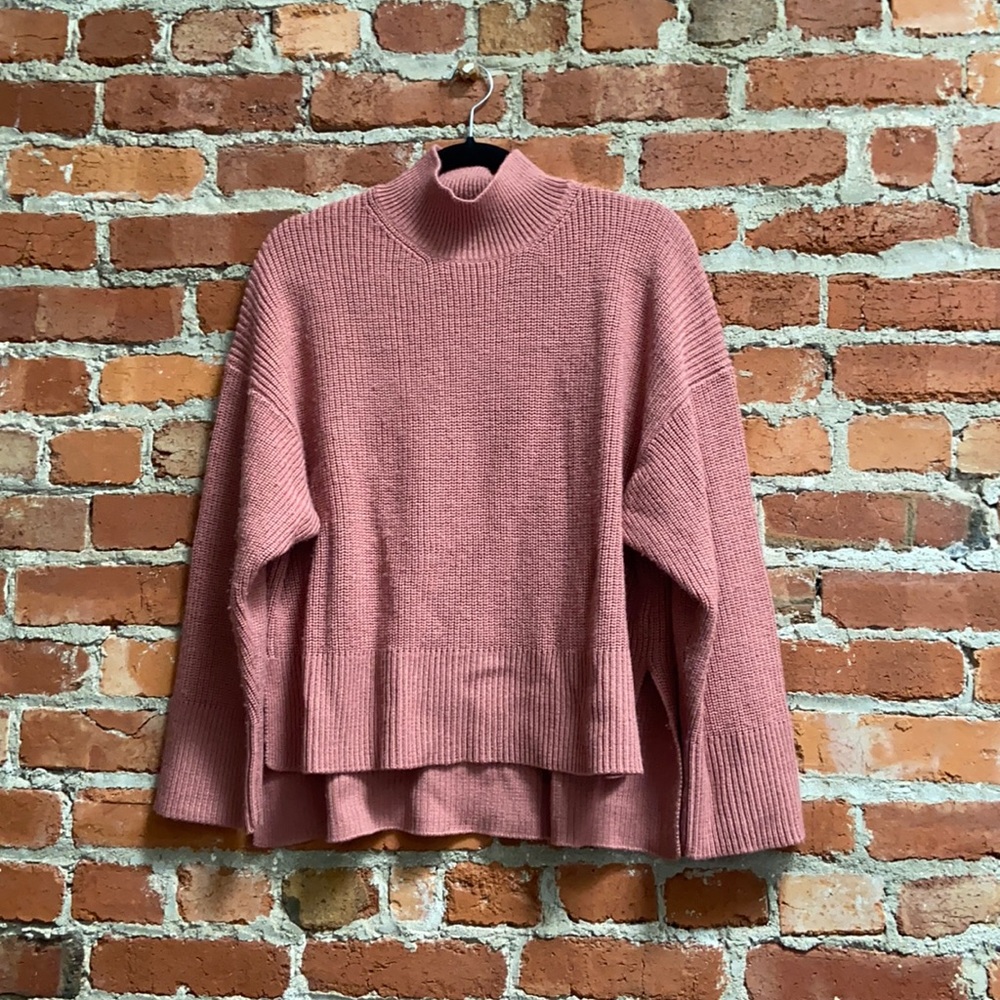 H&M turtleneck